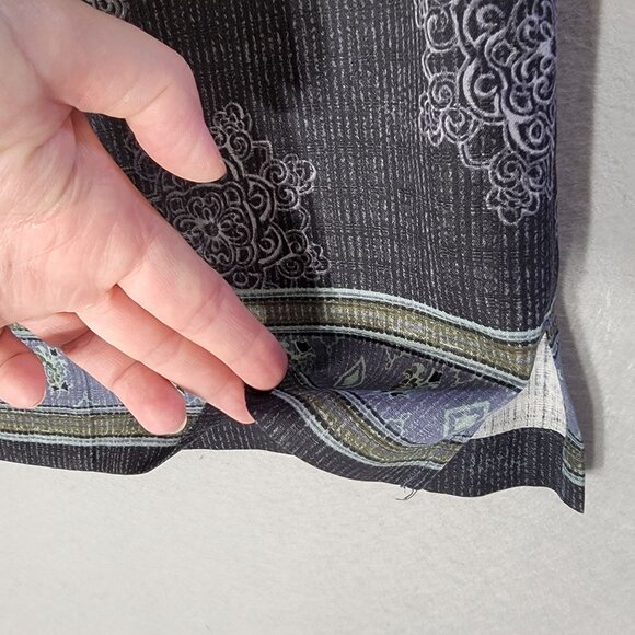 Tommy Bahama Hawaiian Silk Shirt Mens M Black Buttons Resortwear Tribal Tiki - Picture 7 of 15